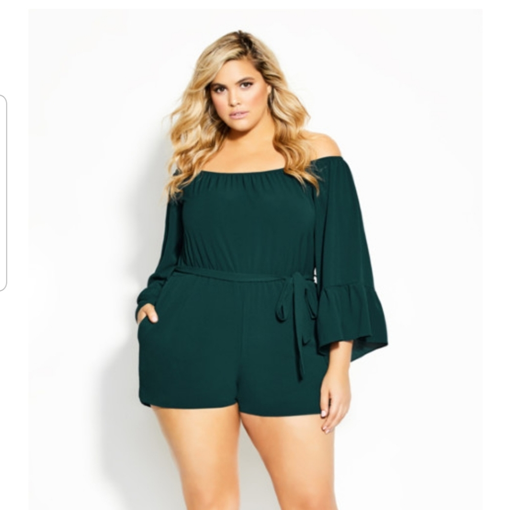 NWT Romantic Sleeve Playsuit Romper 18 in Jade
